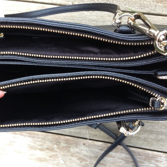 Coach Christie Carryall Crossgrain Leather Bag - Picture 2 of 13